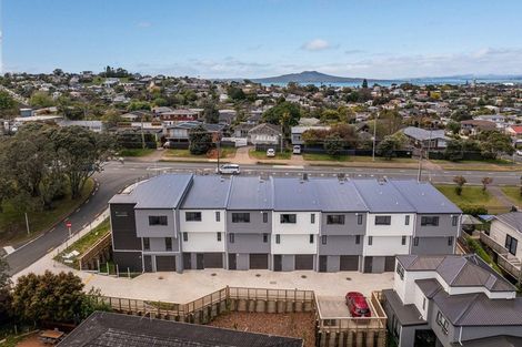 Photo of property in 198a Forrest Hill Road, Forrest Hill, Auckland, 0620