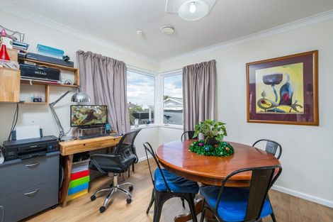 Photo of property in 47 Rhodes Street, Waimate, 7924