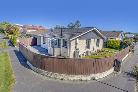 Photo of property in 1/4 Dilworth Street, Riccarton, Christchurch, 8011