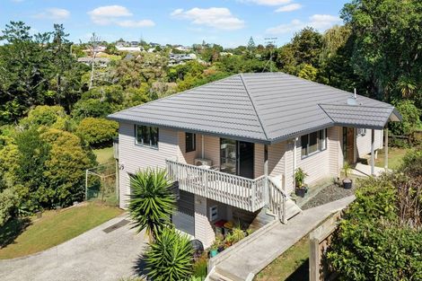 Photo of property in 57a Advene Road, Cockle Bay, Auckland, 2014