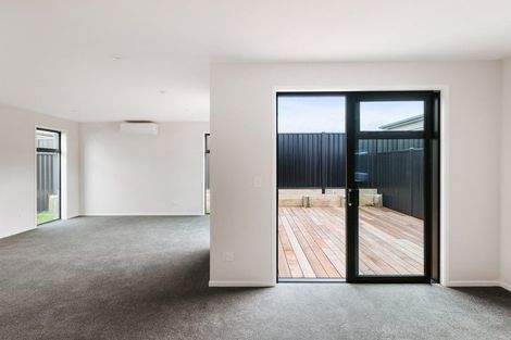 Photo of property in 75 Empire Crescent, Papamoa, 3118