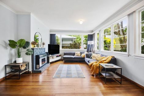 Photo of property in 3 Kitchener Terrace, Johnsonville, Wellington, 6037