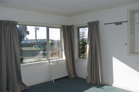 Photo of property in 12 Oteramika Road, Rockdale, Invercargill, 9812