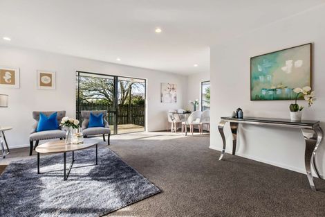 Photo of property in 32 Legacy Drive, Henderson, Auckland, 0612