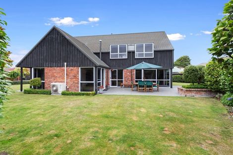 Photo of property in 9 Argo Place, Casebrook, Christchurch, 8051