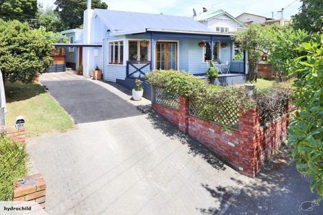 Photo of property in 132 Paremata Road, Paremata, Porirua, 5024