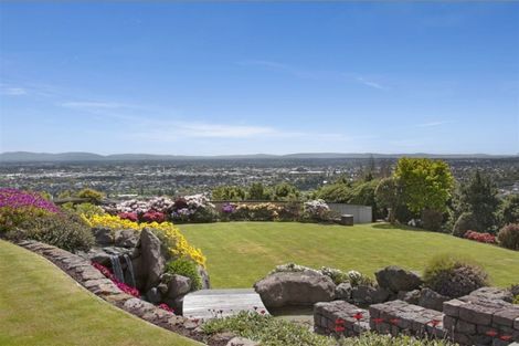 Photo of property in 70 Longhurst Terrace, Cashmere, Christchurch, 8022