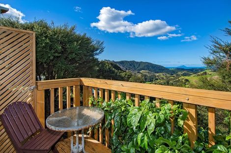 Photo of property in 633 Ormiston Road, Waipu, 0582