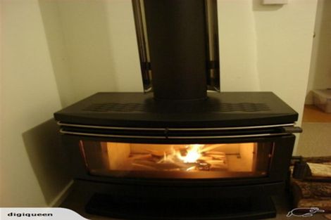 Photo of property in 1/32 Killarney Avenue, Torbay, Auckland, 0630