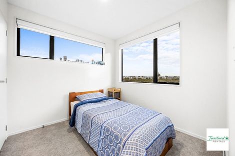 Photo of property in 77 John Gray Street, Papakura, 2110