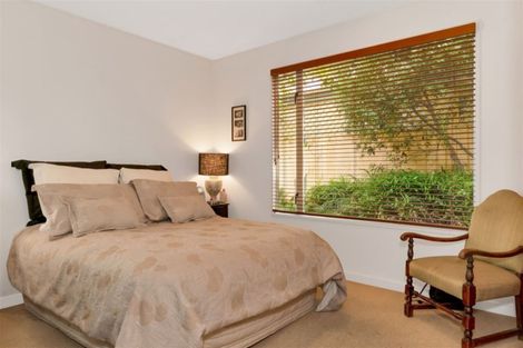 Photo of property in 31 Oakford Close, Riccarton, Christchurch, 8011