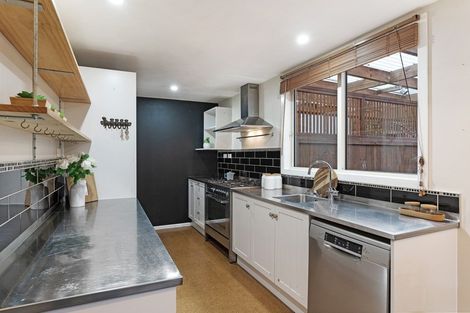 Photo of property in 21 Blackman Avenue, Sawyers Bay, Port Chalmers, 9023