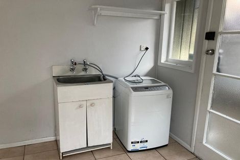 Photo of property in 95 Aranui Road, Mount Wellington, Auckland, 1060