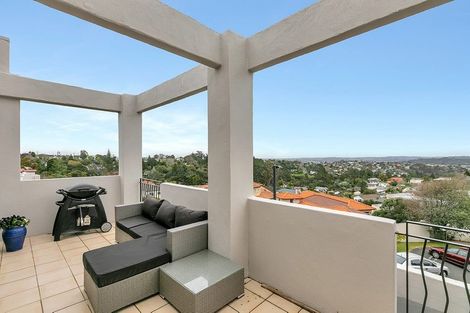 Photo of property in 3/5 Monte Cassino Place, Birkdale, Auckland, 0626