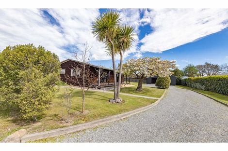 Photo of property in 6 Rimu Place, Oxford, 7430