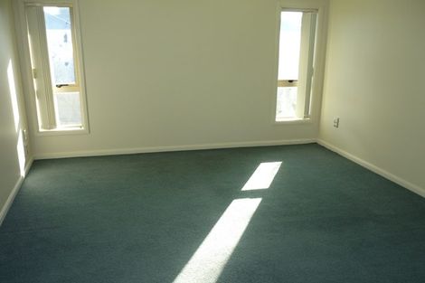 Photo of property in 16 Titirangi Crescent, Parklands, Christchurch, 8083