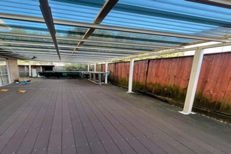 Photo of property in 25 Speyside Crescent, Flat Bush, Auckland, 2016