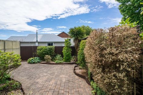 Photo of property in 14 Ardmore Place, Bishopdale, Christchurch, 8053