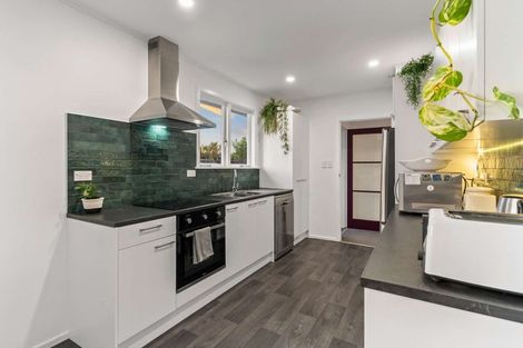 Photo of property in 47 Megan Avenue, Pakuranga Heights, Auckland, 2010