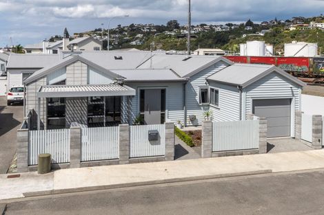 Photo of property in 5 Winston Lane, Ahuriri, Napier, 4110