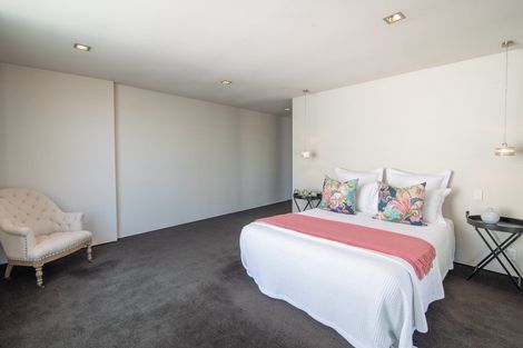 Photo of property in 148 Merivale Lane, Merivale, Christchurch, 8014