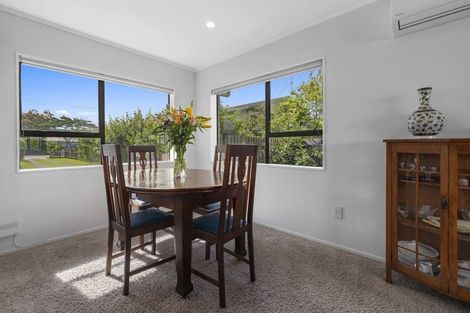 Photo of property in 49a Queen Road, Bellevue, Tauranga, 3110