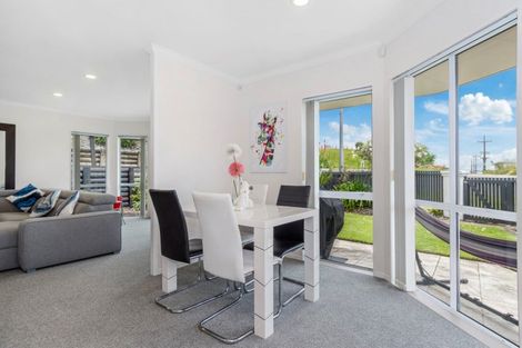 Photo of property in 6 Palm Court, Mount Maunganui, 3116