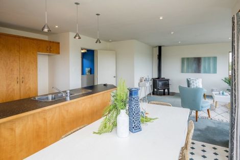 Photo of property in 37 Manuka Street, Otaki Beach, Otaki, 5512