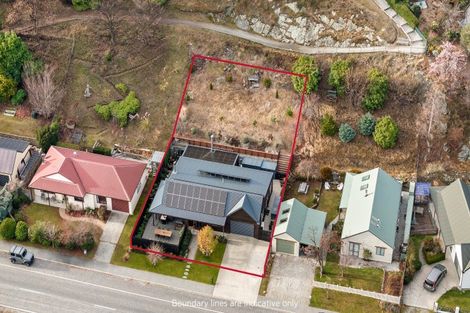 Photo of property in 41 Mcdonnell Road, Arrowtown, 9302