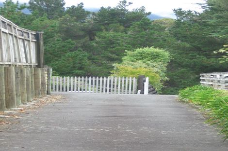 Photo of property in 7 Serenity Grove, Maoribank, Upper Hutt, 5018