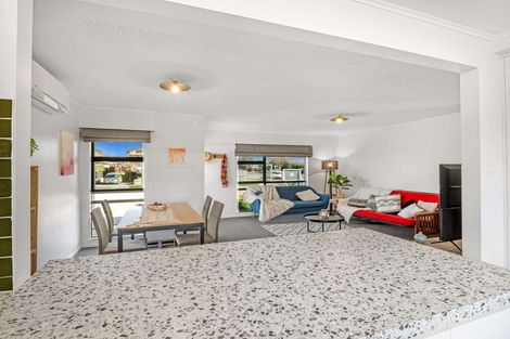 Photo of property in 1 Langley Avenue, Milson, Palmerston North, 4414