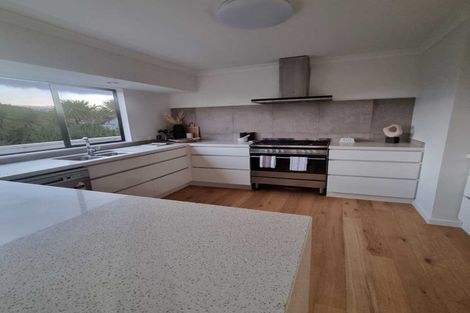 Photo of property in 70 Bay Vista Drive, Red Beach, 0932