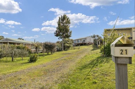 Photo of property in 21 Ngatoto Road, Tinopai, Matakohe, 0593