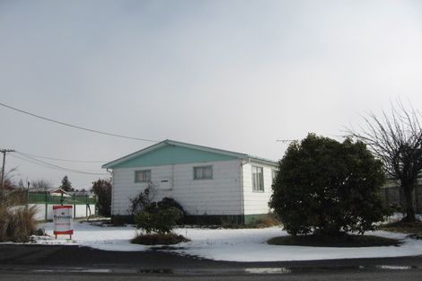 Photo of property in 34 Jollie Road, Twizel, 7901