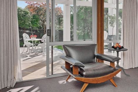 Photo of property in 26 Seamount Terrace, Mount Pleasant, Christchurch, 8081