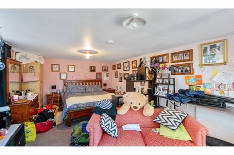 Photo of property in 68 Oakhampton Street, Hornby, Christchurch, 8042