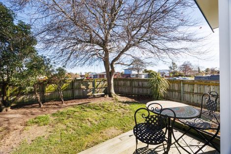 Photo of property in 2 Lockhart Avenue, Milson, Palmerston North, 4414