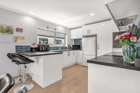 Photo of property in 17 Barry Road, Waihi, 3610