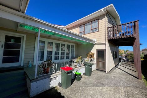 Photo of property in 1/5 Beihlers Road, Weymouth, Auckland, 2103