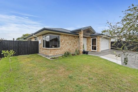 Photo of property in 379 Carrington Street, Upper Vogeltown, New Plymouth, 4310
