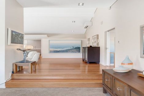 Photo of property in 24 Clovelly Road, Bucklands Beach, Auckland, 2012
