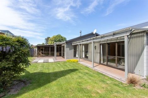 Photo of property in 19 Yellowstone Crescent, Burwood, Christchurch, 8083