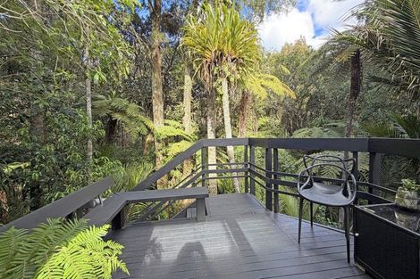 Photo of property in 1/9a Wyvern Place, Glenfield, Auckland, 0629