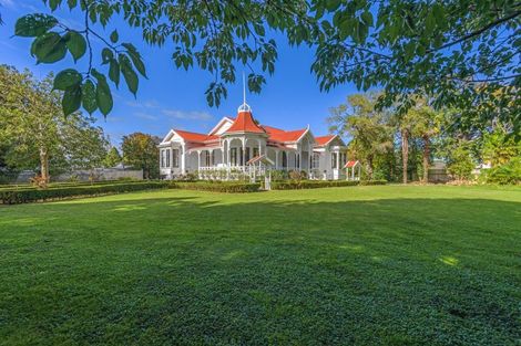 Photo of property in Kaingahou, 642 Pioneer Highway, Highbury, Palmerston North, 4412