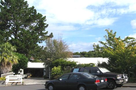 Photo of property in 11 Gannet Point, Rothesay Bay, Auckland, 0630