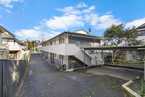 Photo of property in 8/6 Opoia Drive, Hamilton East, Hamilton, 3216