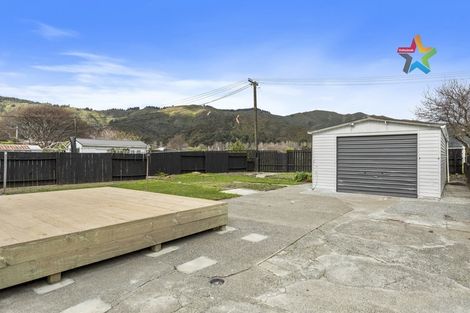 Photo of property in 16 Harris Street, Naenae, Lower Hutt, 5011
