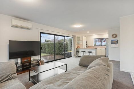 Photo of property in 53 Ashgrove Street, Rangiora, 7400