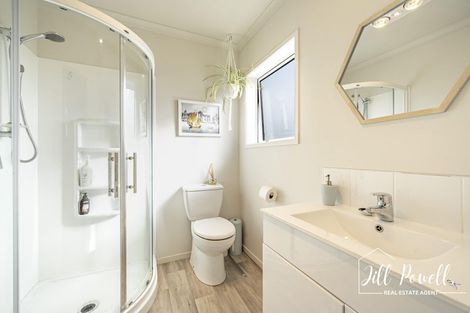 Photo of property in 611 Bickerstaffe Road, Maungaturoto, 0587