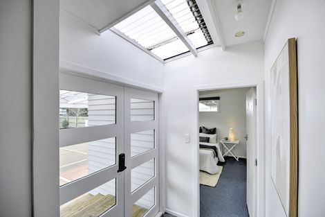 Photo of property in 37 Brandon Street, Featherston, 5710